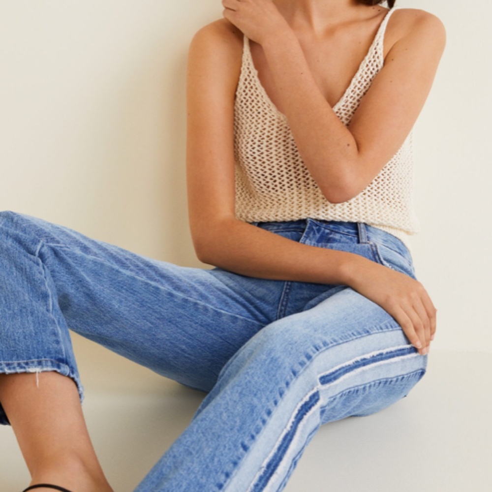 Contrasting Trims Straight Jeans